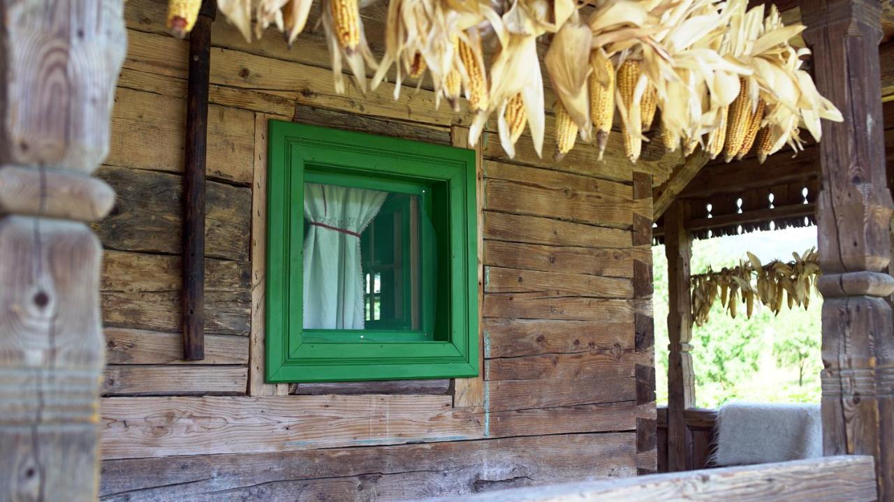 Iz de Maramures Surdesti  Exterior foto