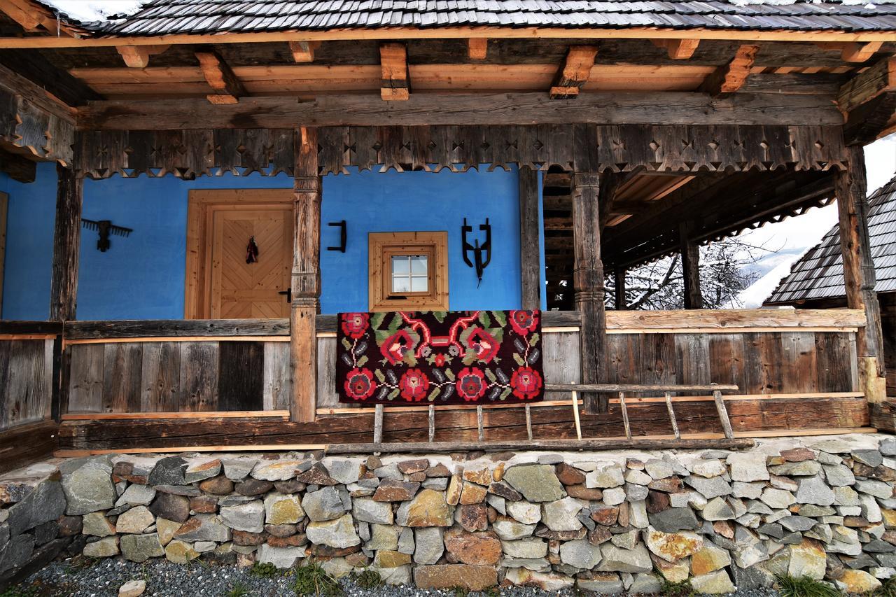 Iz de Maramures Surdesti  Exterior foto
