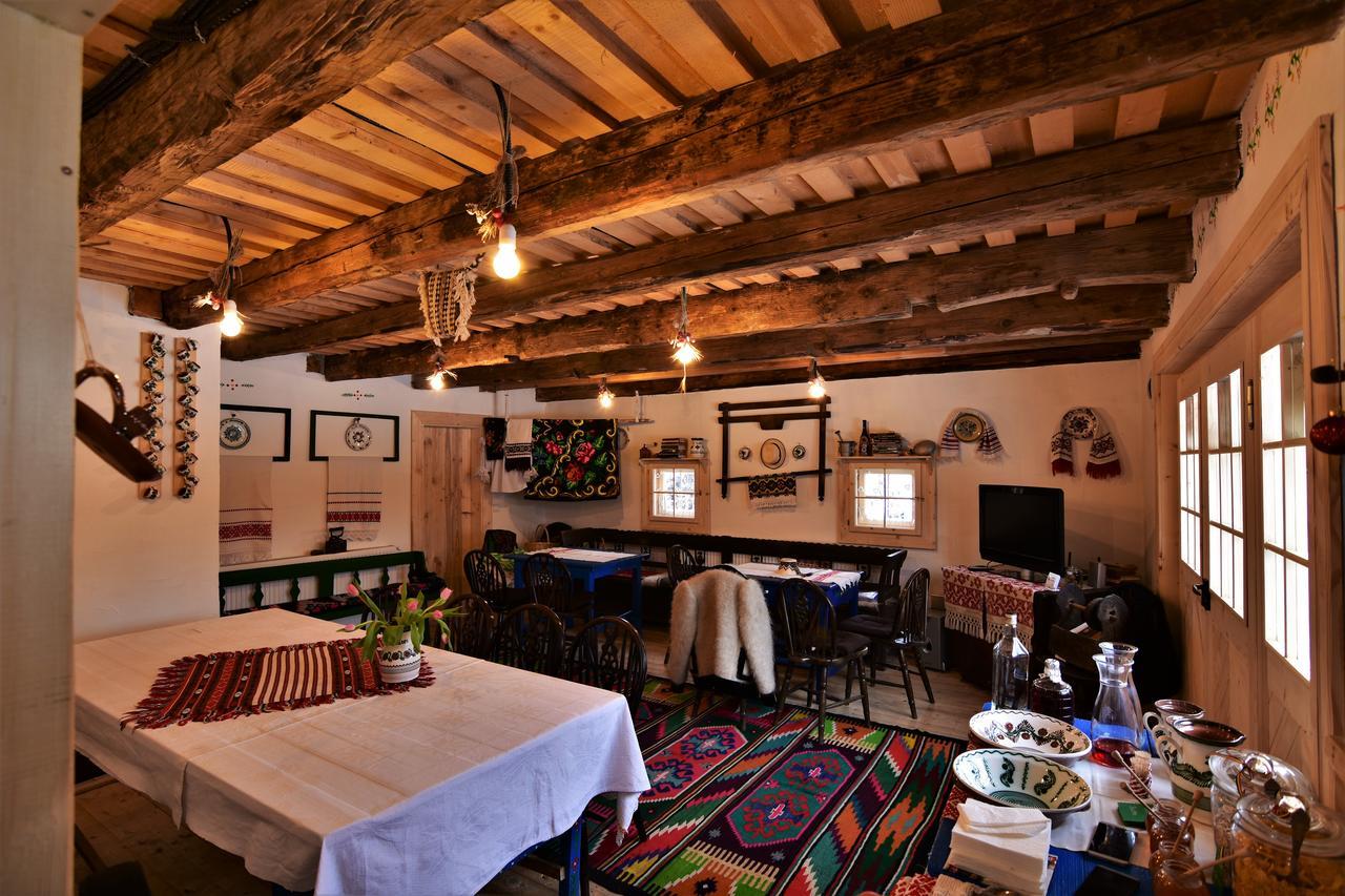 Iz de Maramures Surdesti  Exterior foto