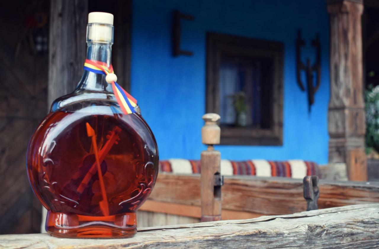 Iz de Maramures Surdesti  Exterior foto